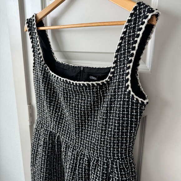 Cider Tweed U-Neckline Solid Mini Tweed Dress in Carbon Size Large NEW - Picture 5 of 15